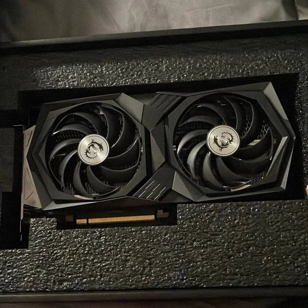 GIGABYTE Radeon RX 6600 Eagle 8G Graphics Card, WINDFORCE 3X Cooling System, 8GB